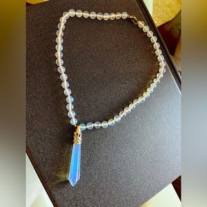 🌺 Gem Necklace